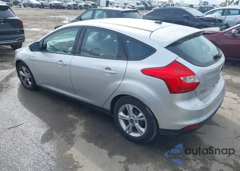 2013 Ford Focus Se z USA, uszkodzony, nr VIN 1FADP3K24DL189050